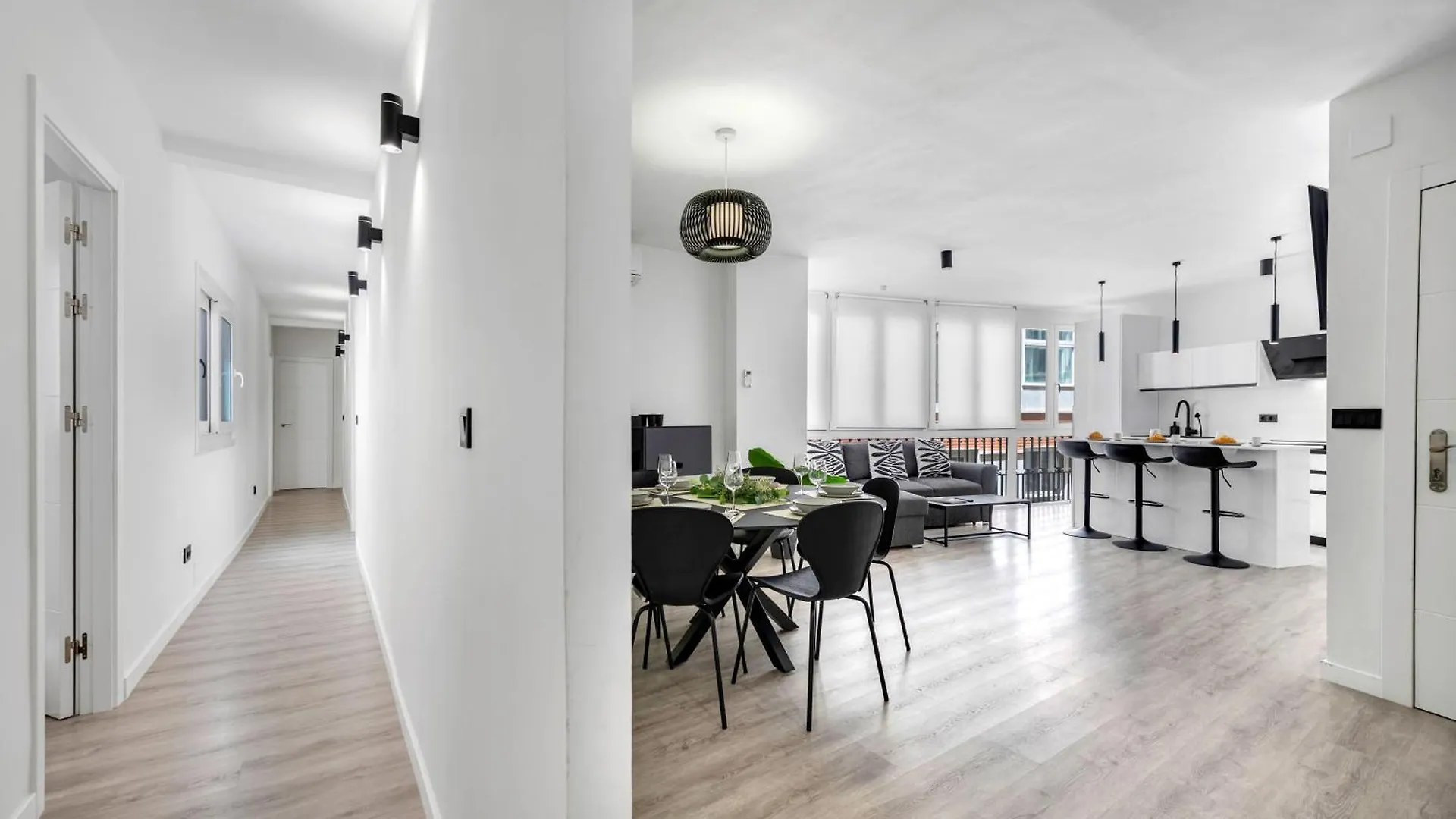 Las Flores Luxury Apartment Malaga Spain